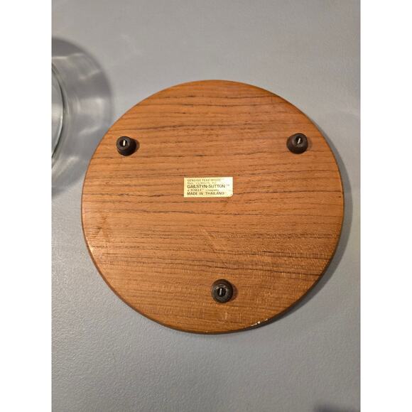 Vintage Gailstyn-Sutton Teakwood Cheese Server Cloche Glass Dome - Picture 3 of 6